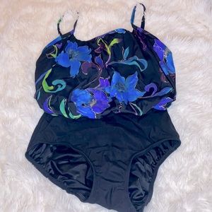 Inches Away Purple Blue Floral Black Bathing Swimsuit Size 14